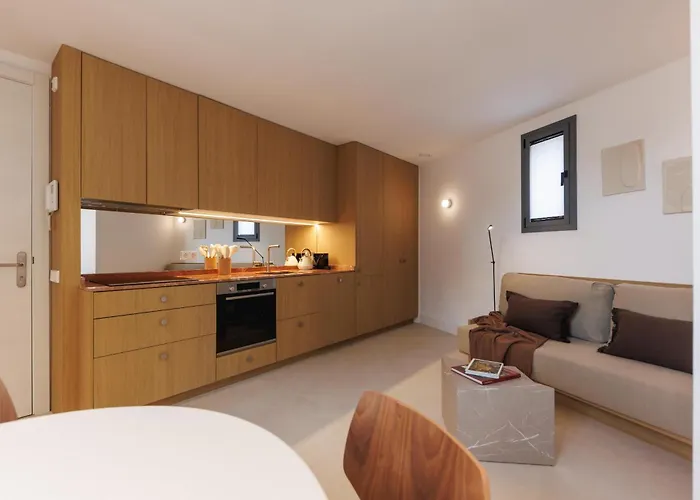 Bravissimo Vivaldi 4d, Monthly