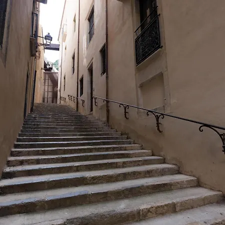 Apartment Bravissimo Vivaldi 4d, Monthly