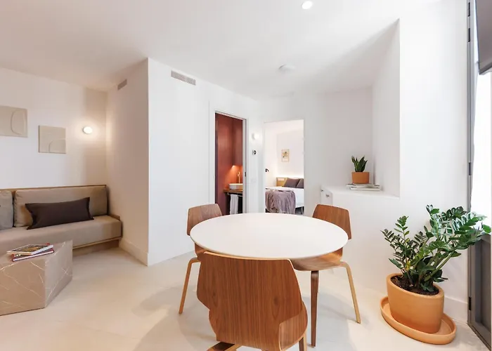 Bravissimo Vivaldi 4d, Monthly Apartman